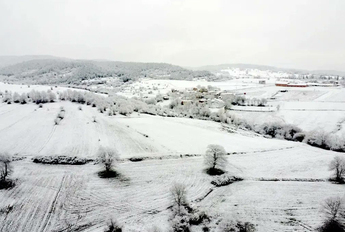 Samsun’un bazı ilçelerinde kar yağışı etkili oldu