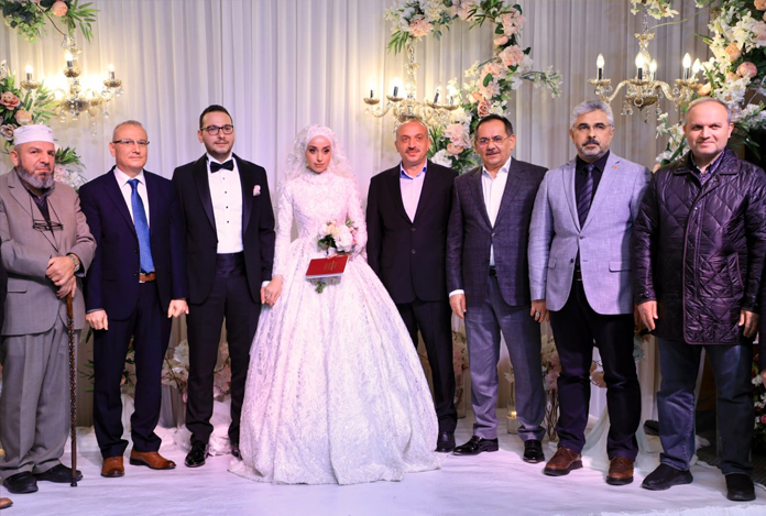 Ekrem İmamoğlu’na hapis cezası isteyen savcının Samsun’daki AK Partili yöneticilerle yakın ilişkisi!