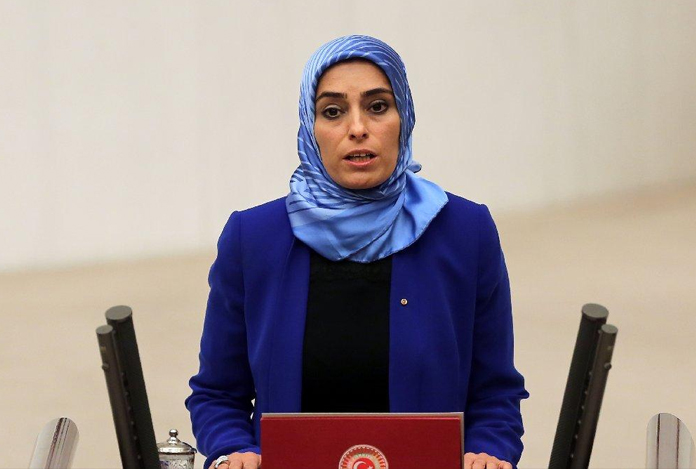 Zehra Taşkesenlioğlu: “Bankada 2.5 kg altınım (2.7 milyon TL) var, başka da servetim yok”