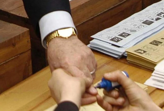 Ümit Özdağ’dan ‘mavi boya’ çağrısı: “Hile yapmayacaksanız destek verin”