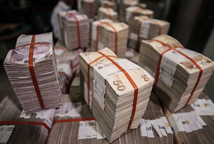 2022’de bütçe 139 milyar TL açık verdi