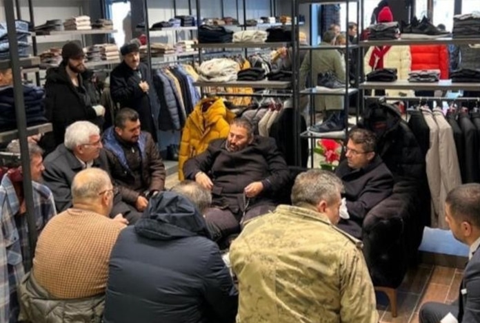 Erzurum Valisi Okay Memiş o görüntüyü savundu: “Kilolu olduğu için hep öyle oturuyor”