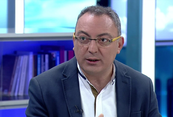 Cem Seymen, CNN Türk’ten istifaya zorlandı