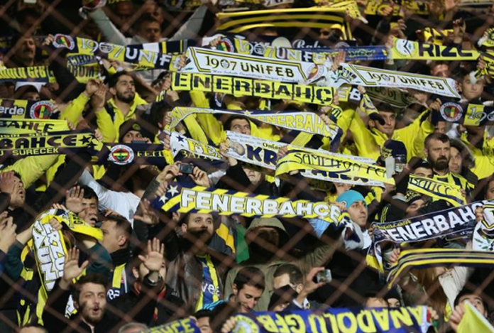 “Hükümet istifa” sloganlarının ardından Fenerbahçe taraftarı Kayserispor deplasmanına alınmayacak