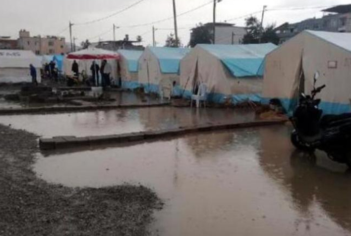 Şanlıurfa ve Adıyaman’ı sel vurdu: “Depremzedelerin evi yanlış yere kurulmuştu, şimdi de çadırları yanlış yere kurulmuş”