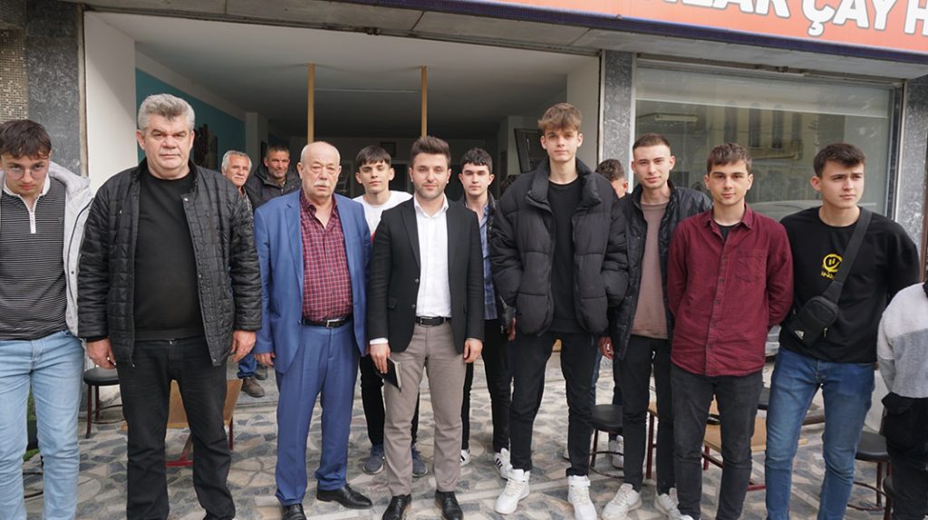 Arslan Bolat: “Gelecek kaygısı yaşamayacak bir nesil istiyoruz”