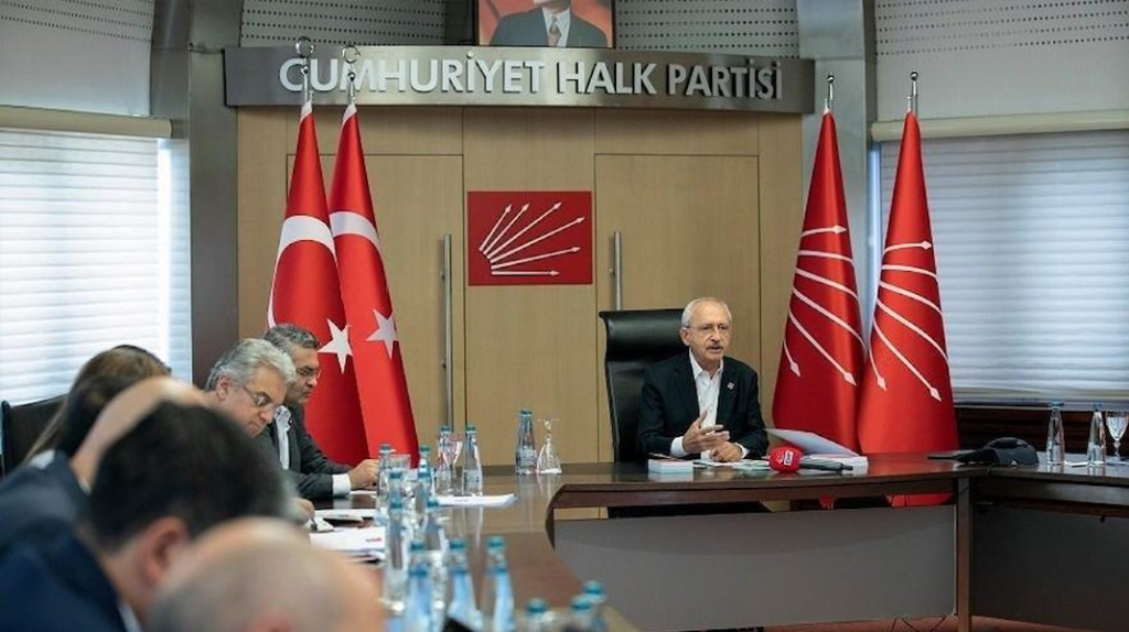 Kemal Kılıçdaroğlu, CHP MYK üyelerinin istifasını istedi