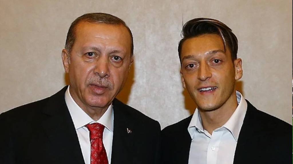 İddia: “Mesut Özil spor bakanı olabilir”
