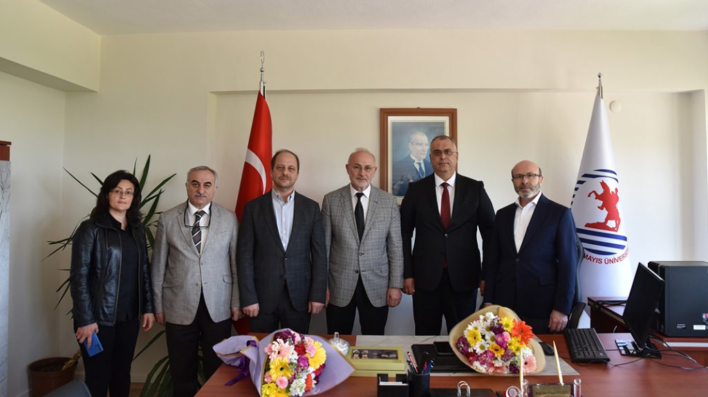 OMÜ Fen Fakültesi’nde dekan değişti