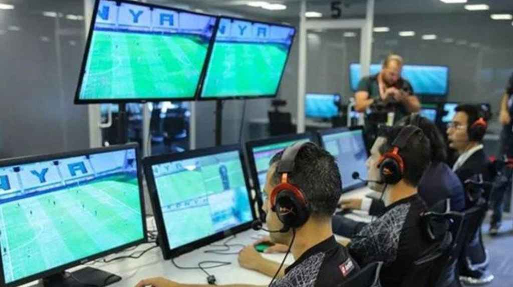 Ankaragücü-Galatasaray ve Fenerbahçe-Antalyaspor maçlarının VAR hakemleri belli oldu