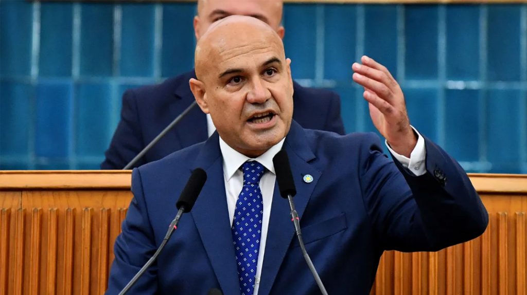 İYİ Parti’li Turhan Çömez: “Bundan sonra kurulacak masaya eşit şartlarda oturacağız”