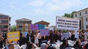 OMÜ’de öğrencilerden protesto