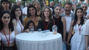 Uluslararası Atakum Halk Dansları ve Müzik Şenliği başladı