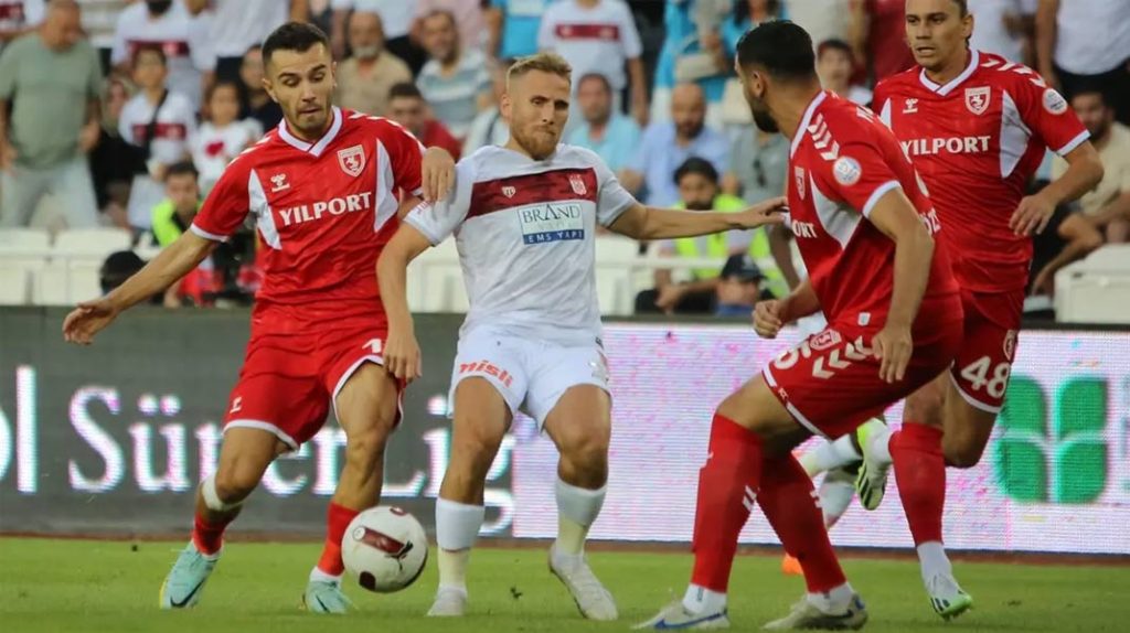 Samsunspor, tarihinin en kötü Süper Lig başlangıcını yaptı