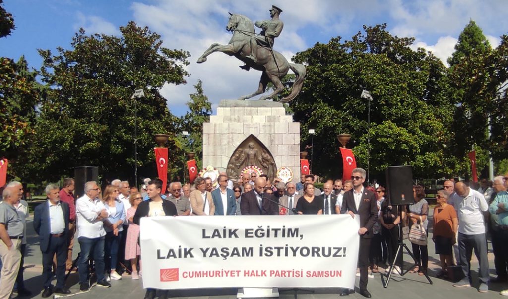 Serhat Türkel: “Bunların derdi din değil”