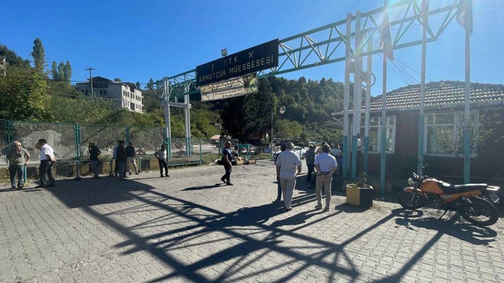 Zonguldak’ın Ereğli ilçesindeki maden ocağında meydana gelen göçükte 1 işçi hayatını kaybetti