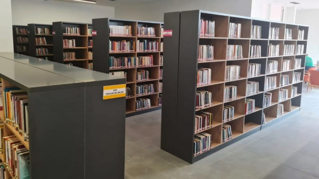 Türkiye’de ilk geniş kapsamlı, AVM içi halk kütüphanesi Çarşamba’da açılıyor