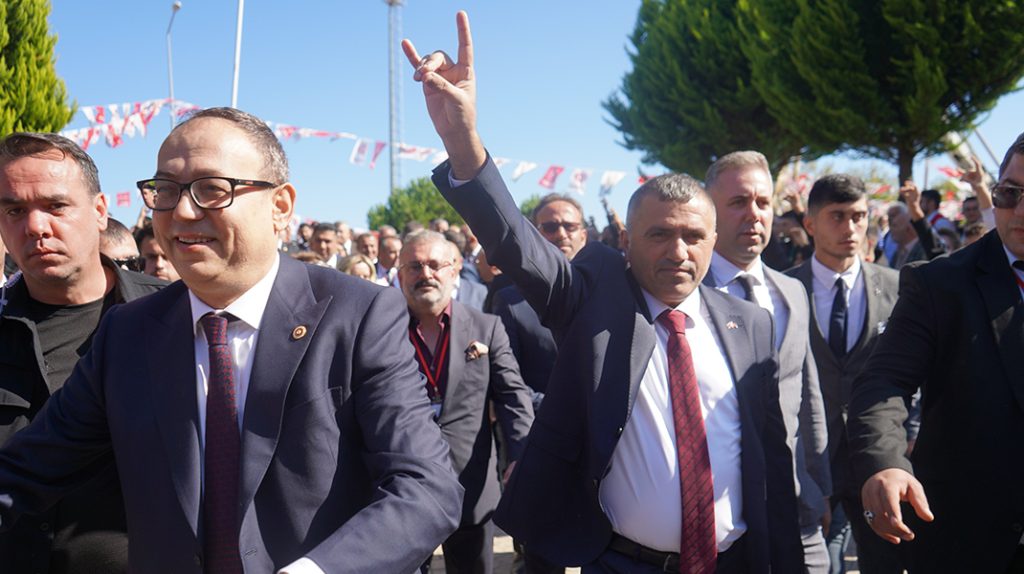 MHP Samsun’da Burhan Mucur güven tazeledi