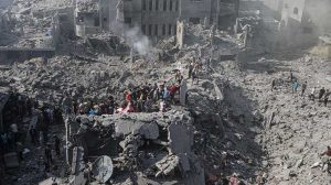 İsrail, Cibaliye ve Bureyc mülteci kamplarını vurdu