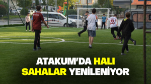 Atakum’da halı sahalar yenileniyor